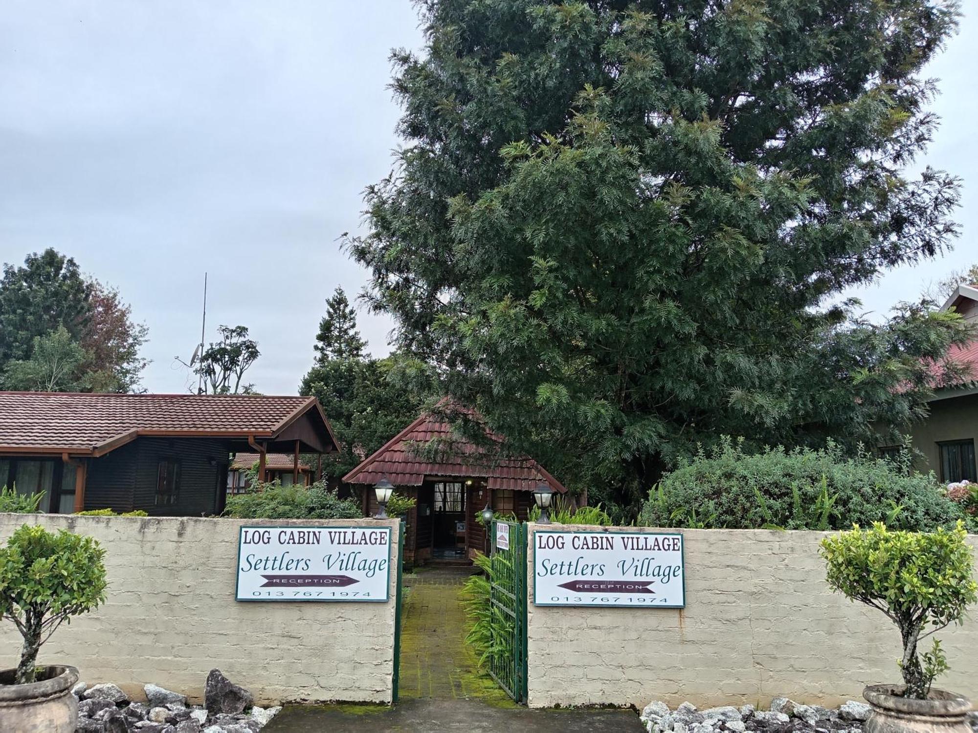 גרסקופ Log Cabin & Settlers Village מראה חיצוני תמונה