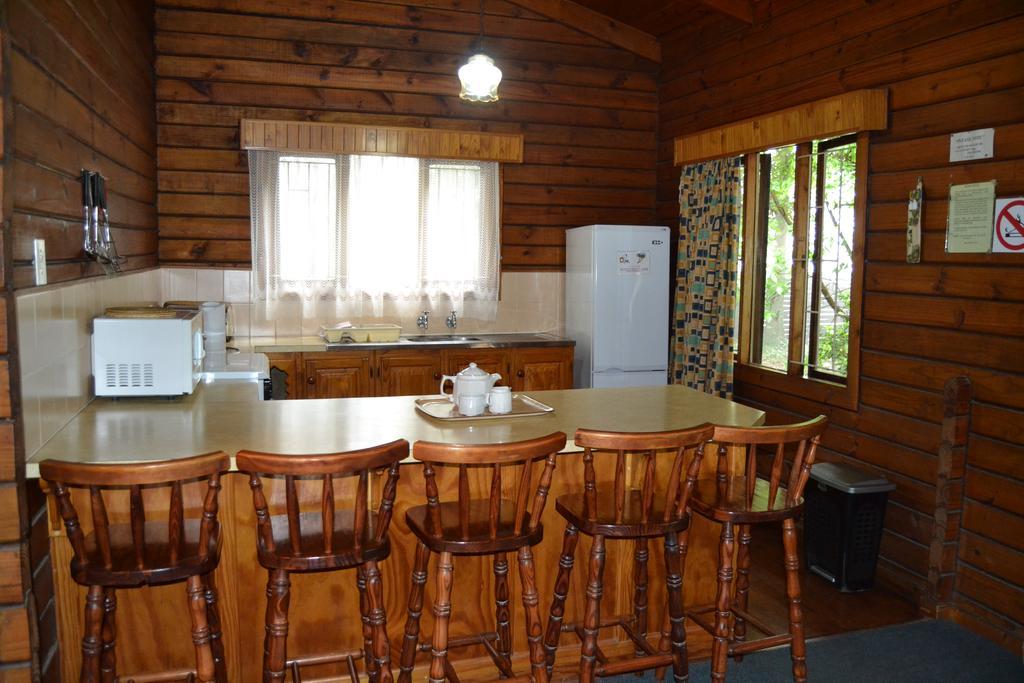 גרסקופ Log Cabin & Settlers Village מראה חיצוני תמונה